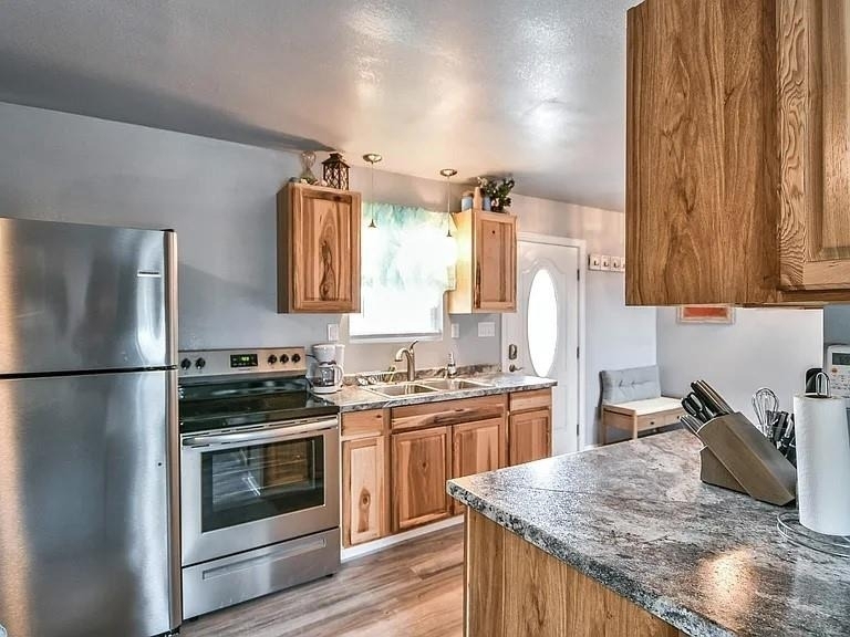 824 S Blue Quail Court - Photo 2