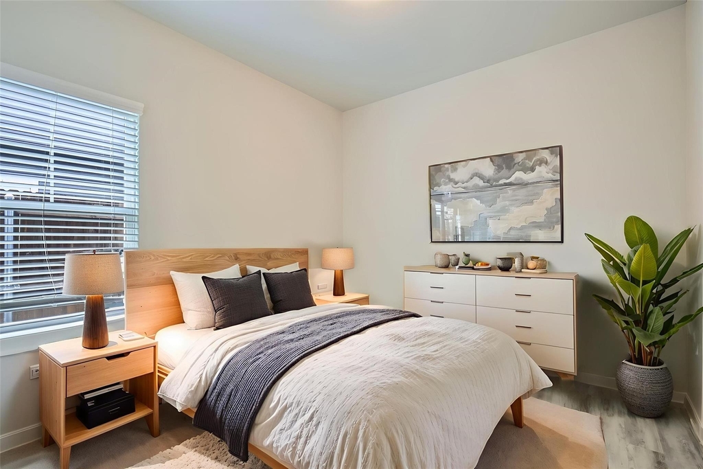 4038 Dayton Drive - Photo 3