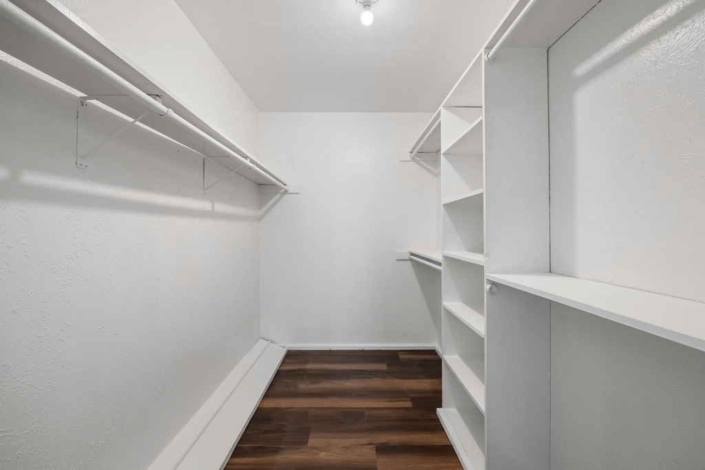 919 S Weatherred Drive - Photo 17