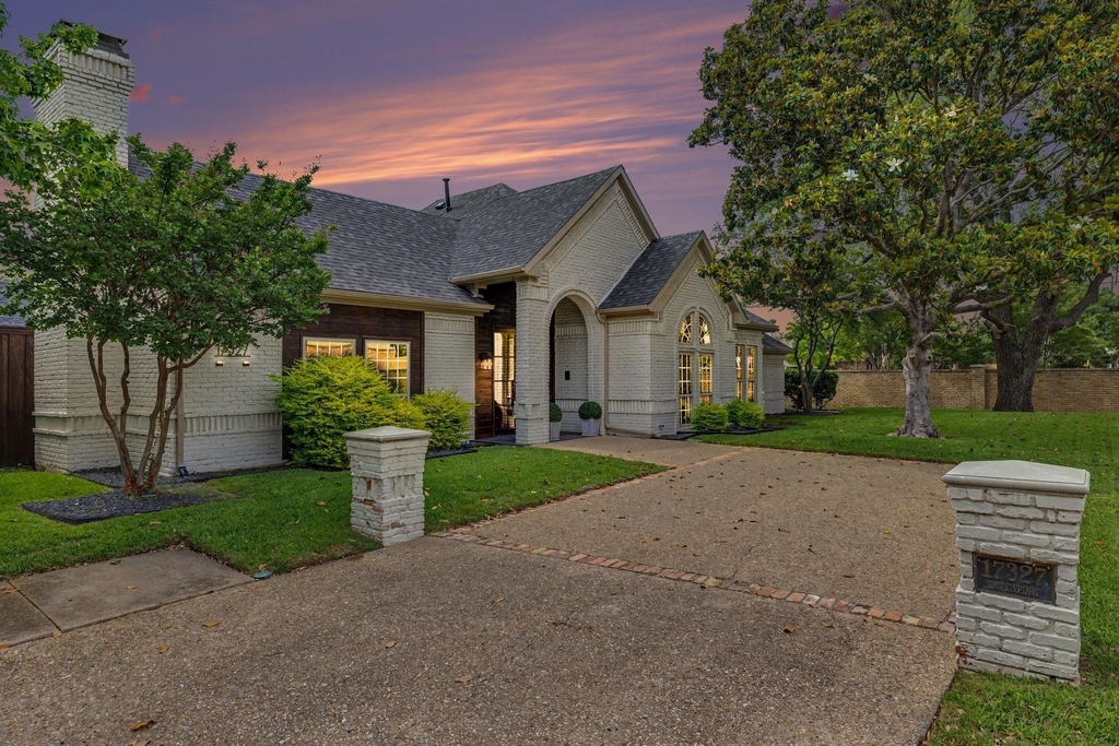 17327 Davenport Road - Photo 4