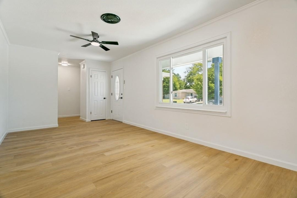748 Oak Drive - Photo 14