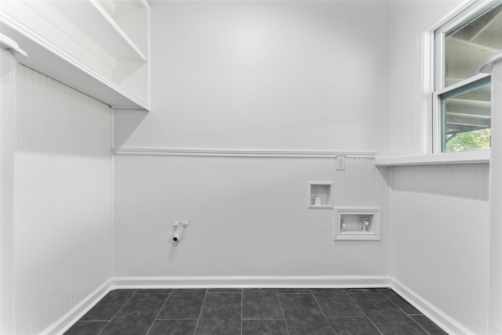 2405 Monroe Street - Photo 24