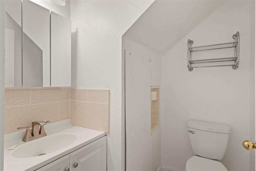 2444 Chinkapin Way - Photo 2