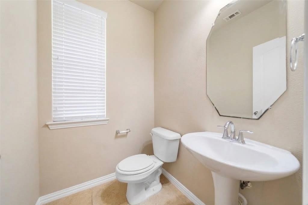 100 Liones Lane - Photo 13