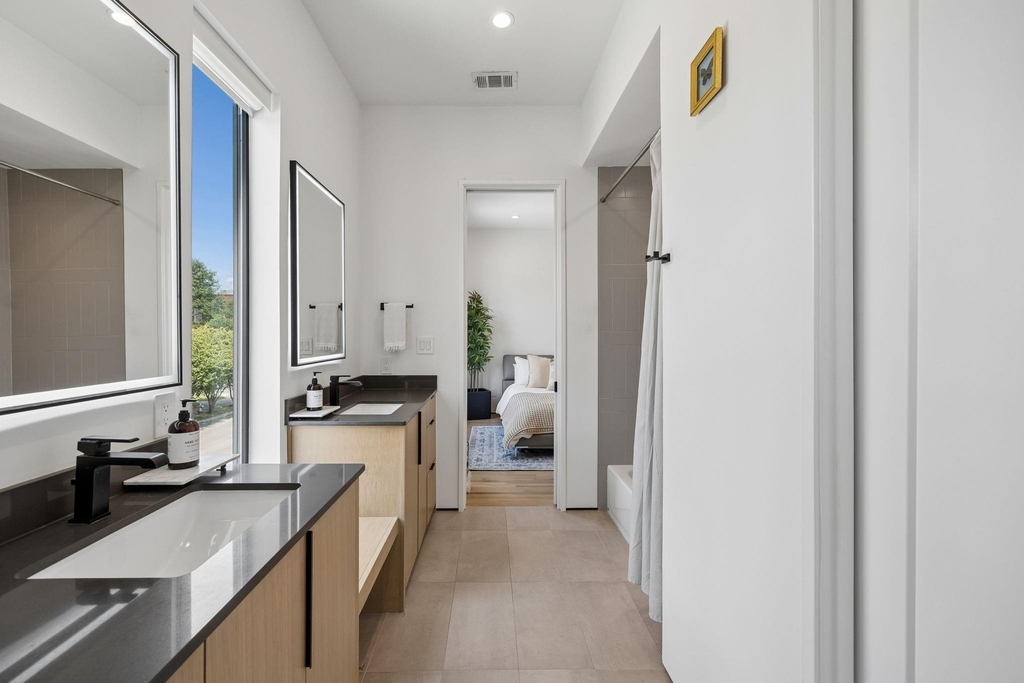 5548 Sears Street - Photo 29