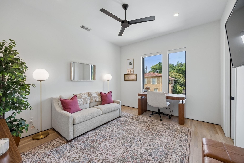 5548 Sears Street - Photo 28