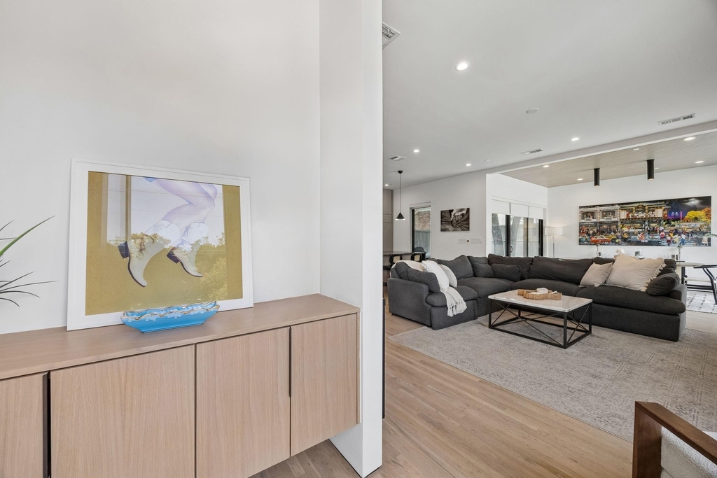 5548 Sears Street - Photo 17