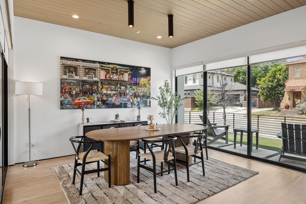 5548 Sears Street - Photo 9