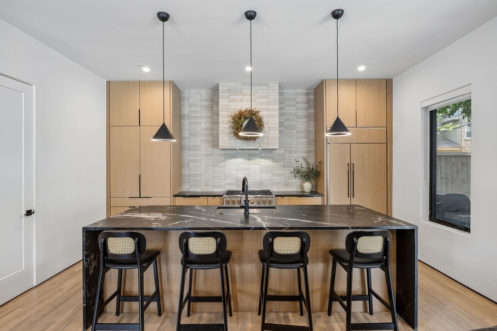 5548 Sears Street - Photo 18