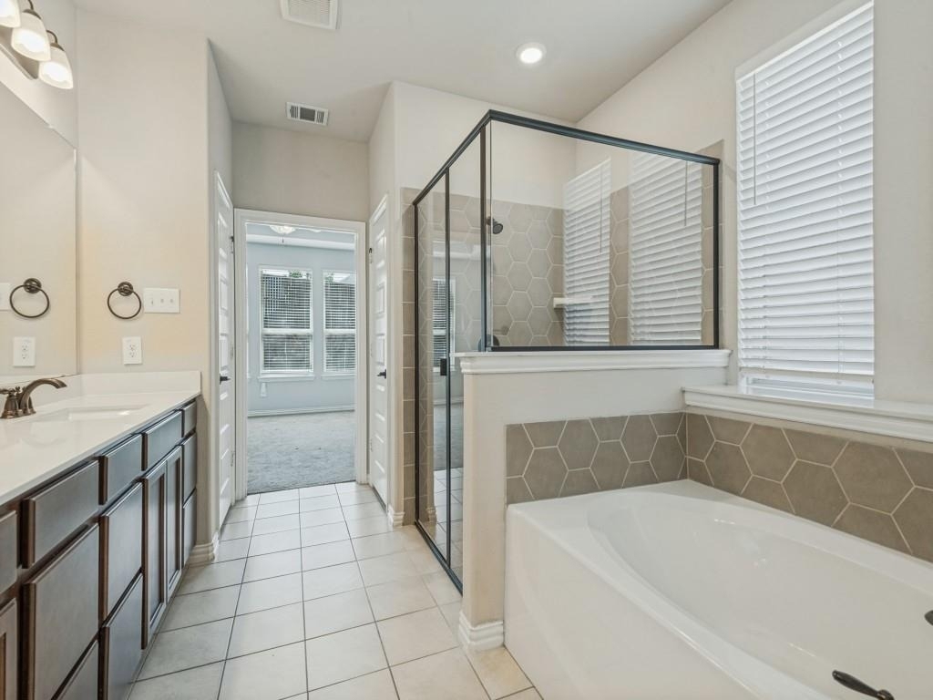 1267 Binfield Drive - Photo 13