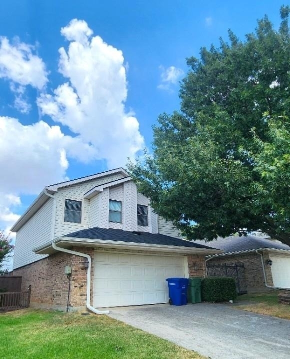 2107 Rose Cliff Lane - Photo 0