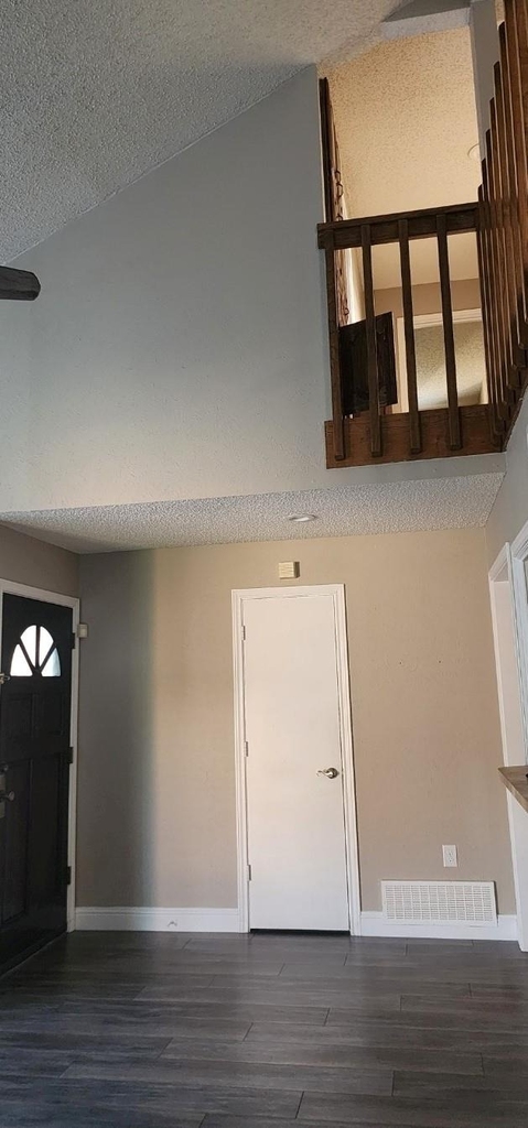 2107 Rose Cliff Lane - Photo 8