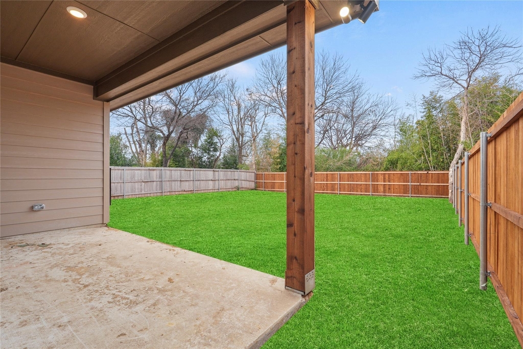 3335 Spring Avenue - Photo 20