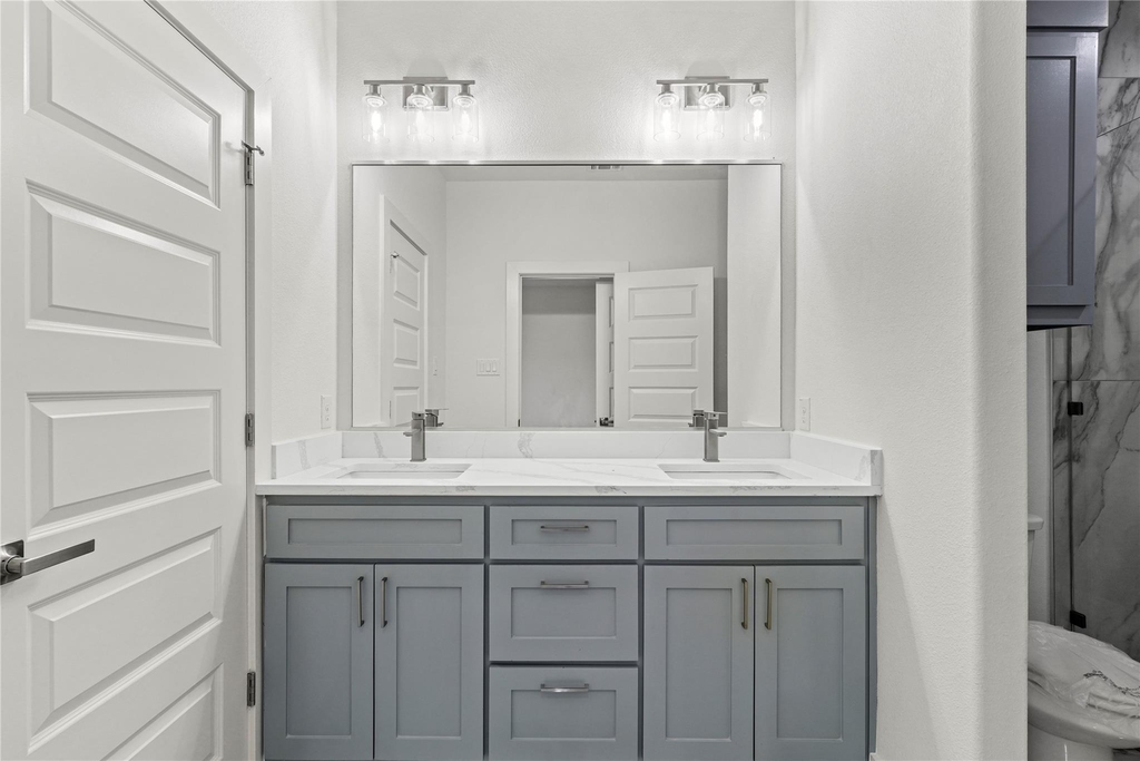 3335 Spring Avenue - Photo 13