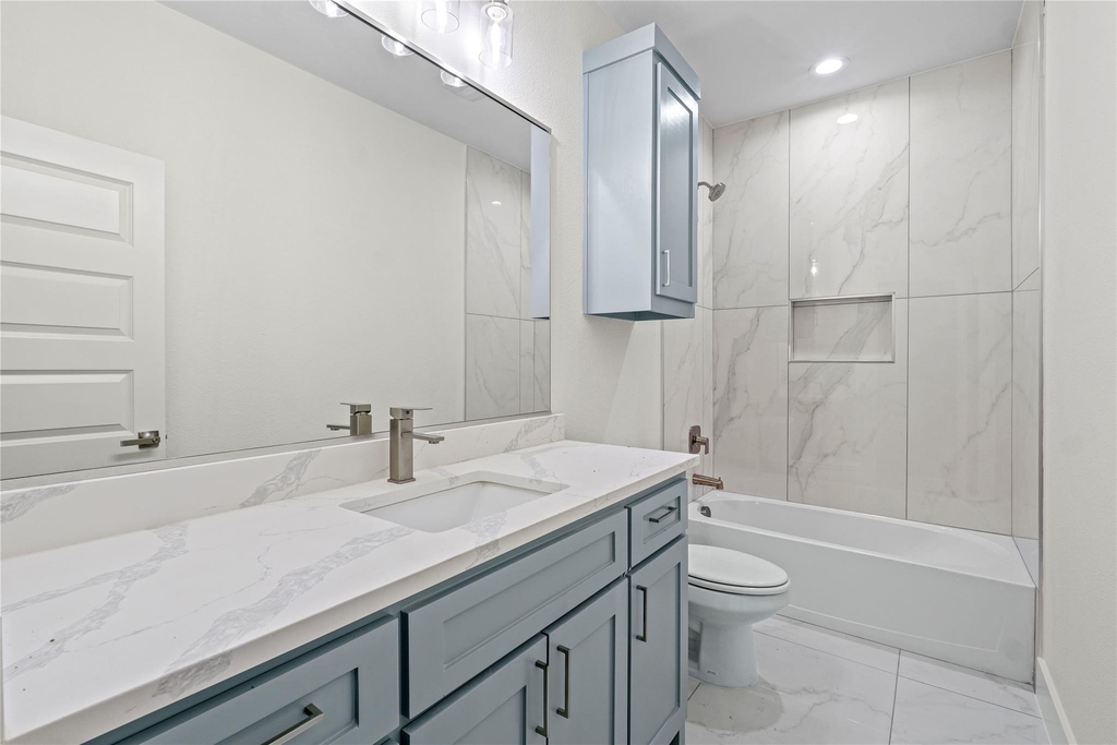 3335 Spring Avenue - Photo 17