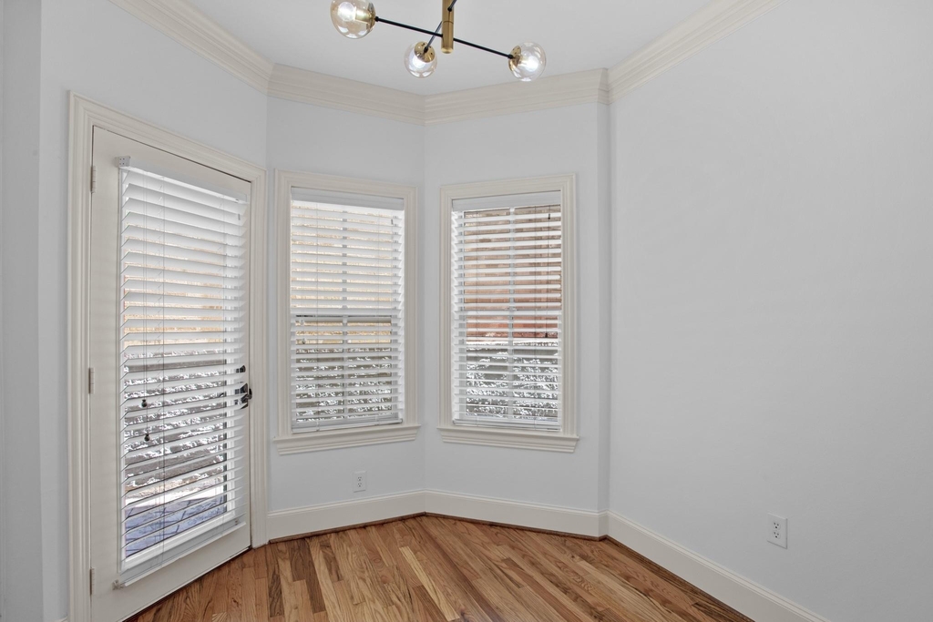 5801 Hillcrest Avenue - Photo 4