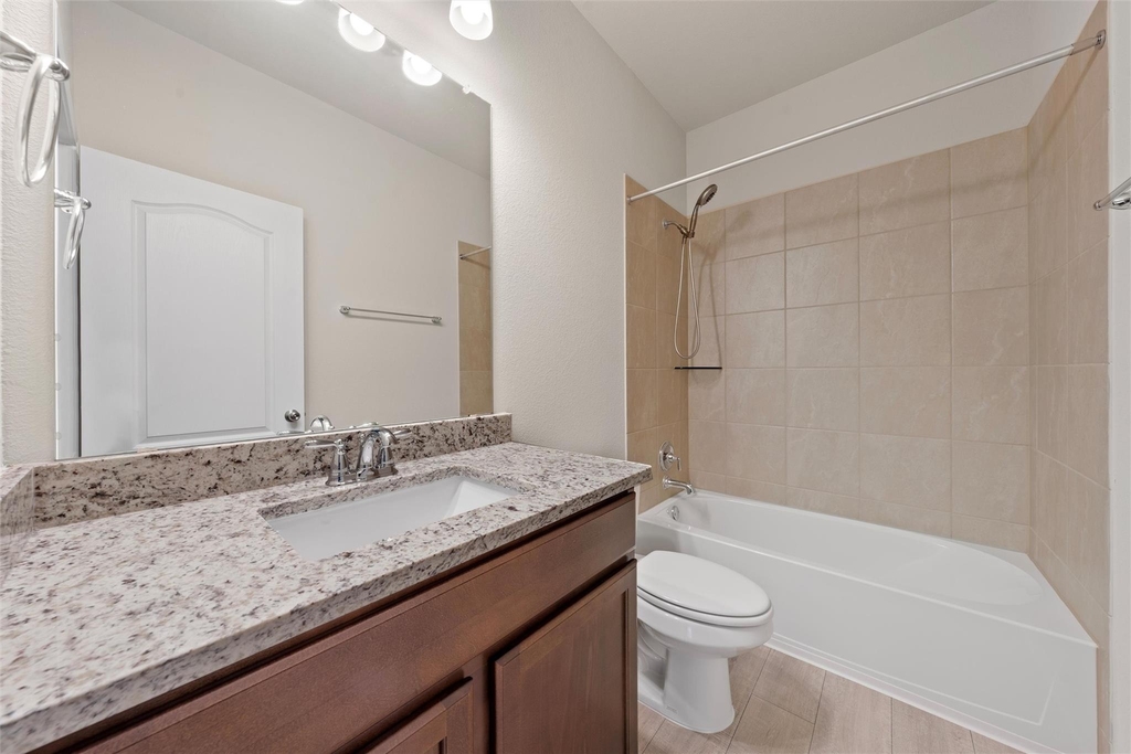 7445 Garden Glen Drive - Photo 6