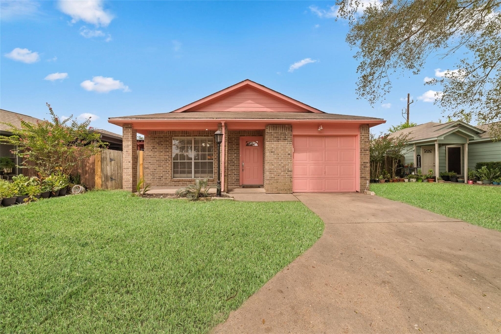3306 Garrison Court - Photo 0