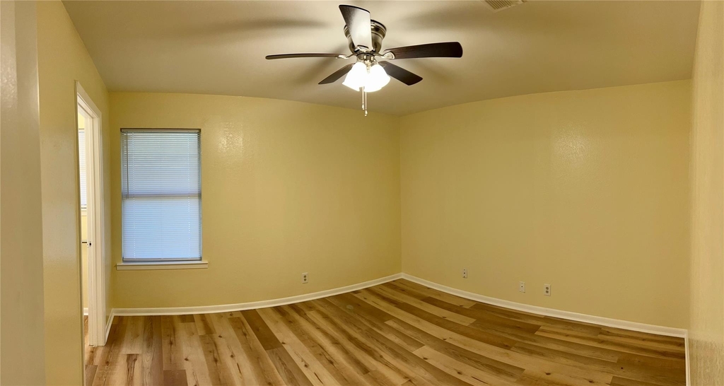 301 Walnut Avenue - Photo 5