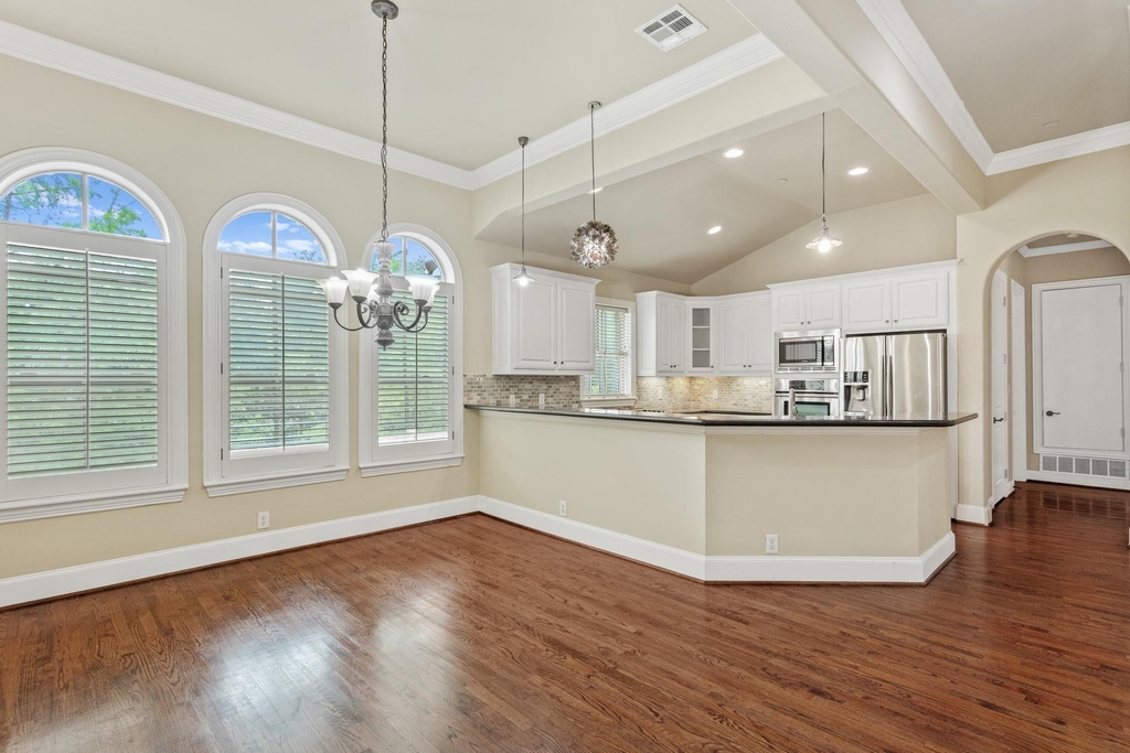 5801 Hillcrest Avenue - Photo 3