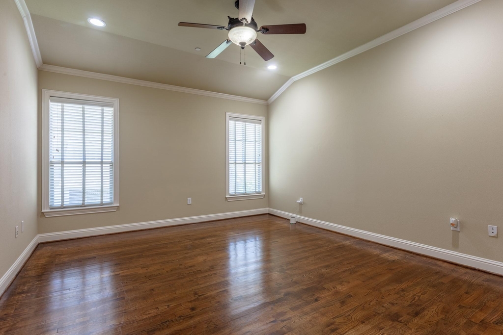 5801 Hillcrest Avenue - Photo 5