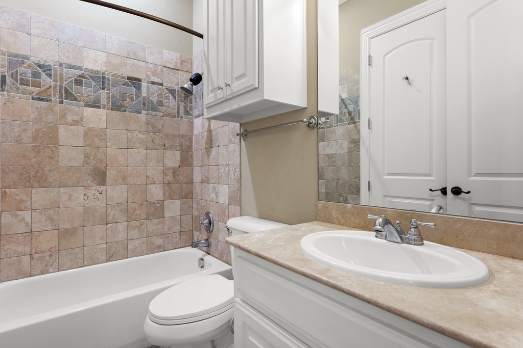5801 Hillcrest Avenue - Photo 9