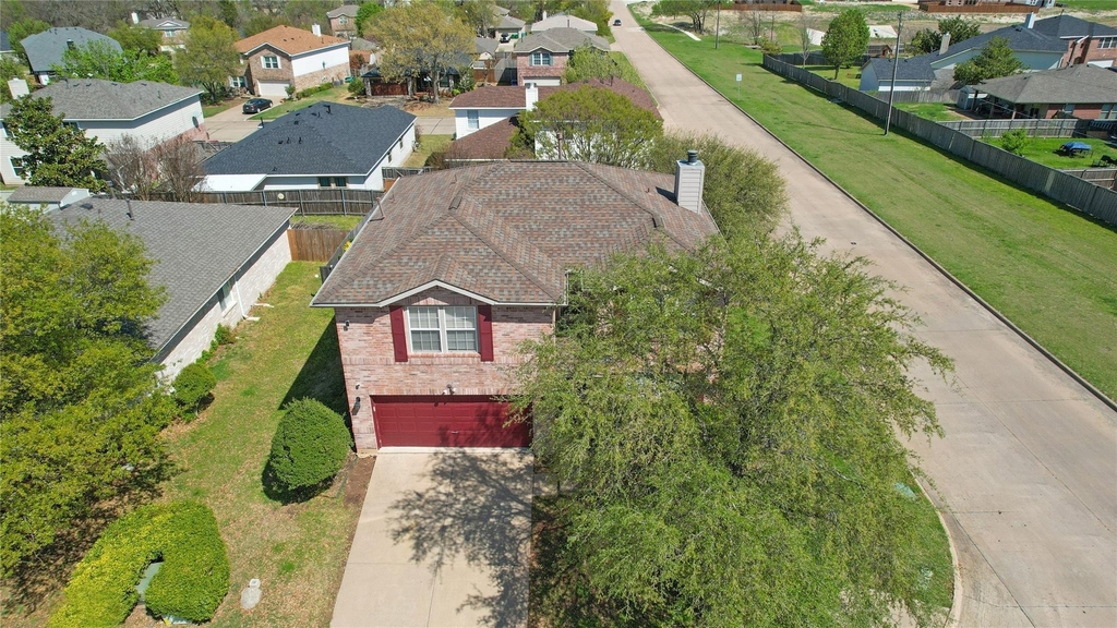 1921 Southridge Lane - Photo 2