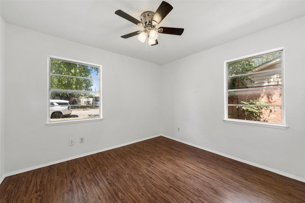 3812 Acree Street - Photo 5