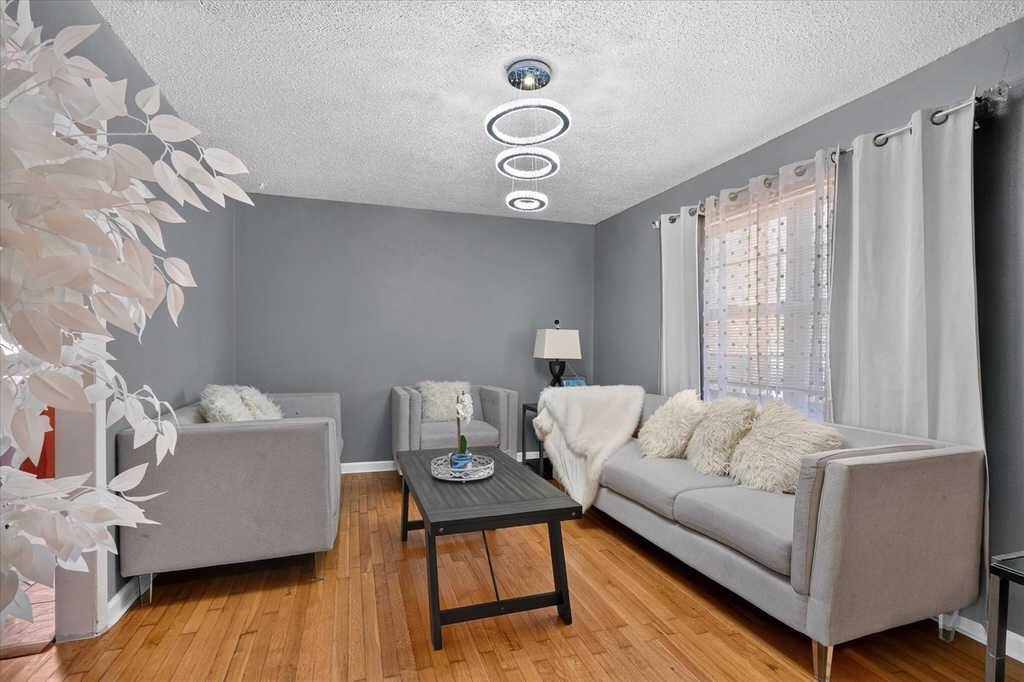 10014 Mesita Drive - Photo 5