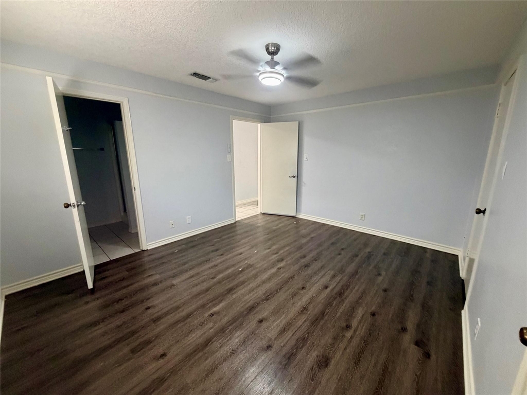 608 Coronado Drive - Photo 8