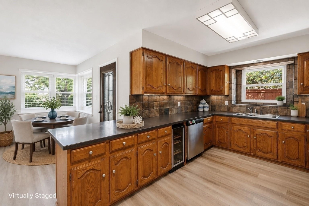2625 Ramblewood Drive - Photo 4