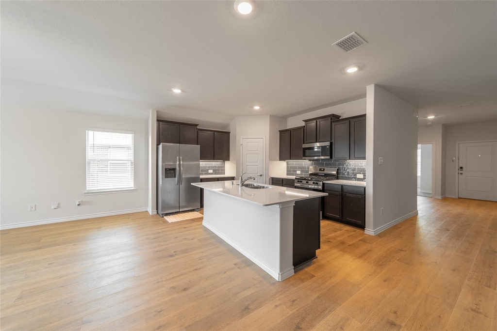 2044 Hearn Drive - Photo 9