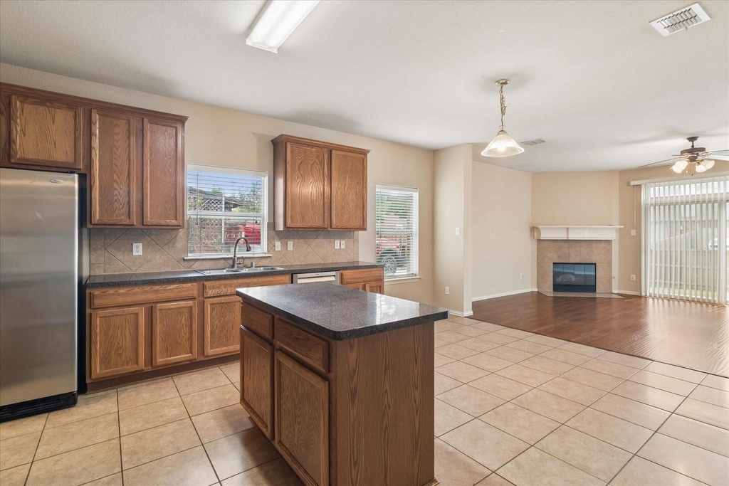 11637 Snyder Drive - Photo 11