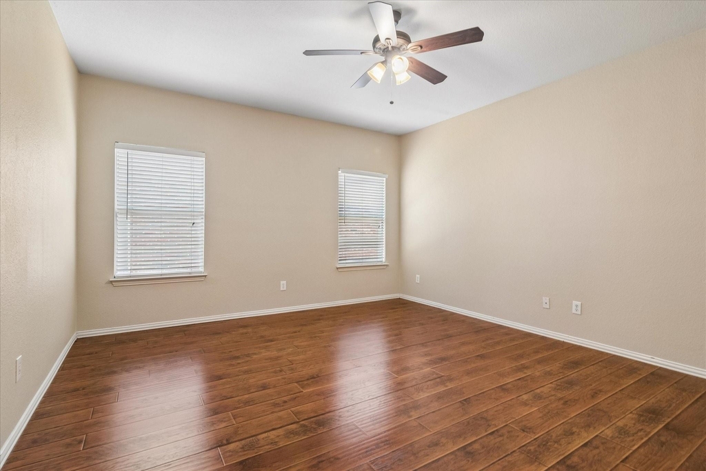 11637 Snyder Drive - Photo 14