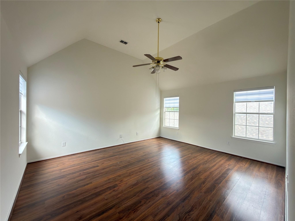 1328 Comanche Drive - Photo 11