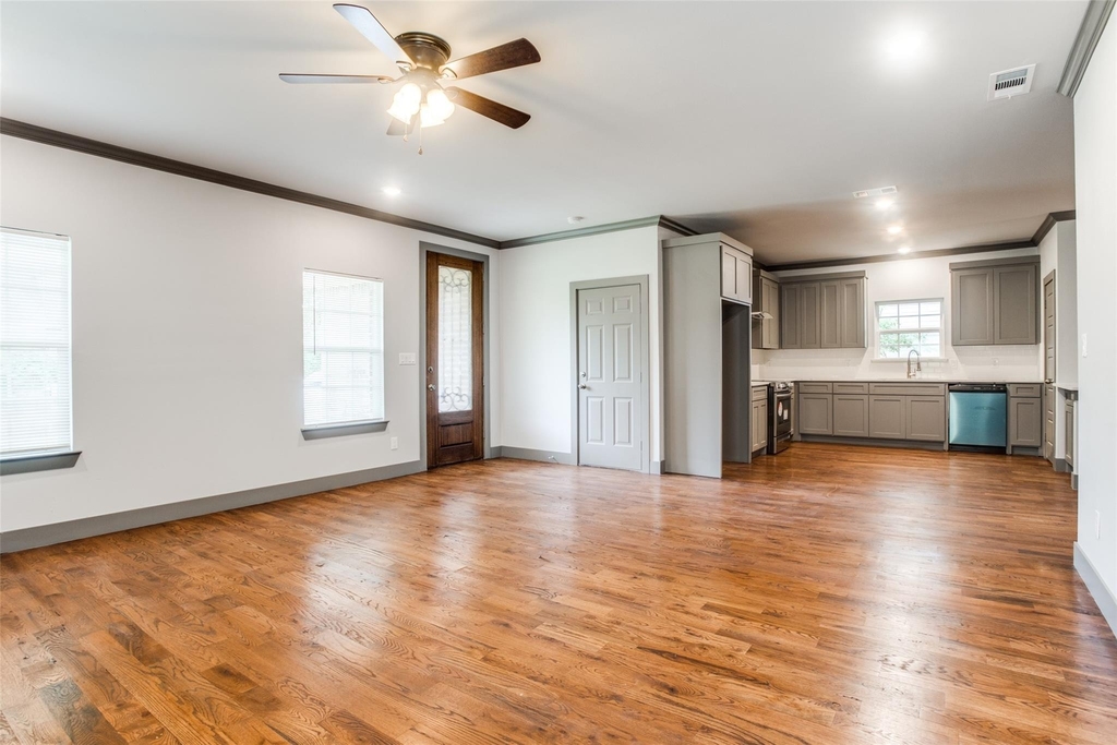 3601 Henry Street - Photo 9