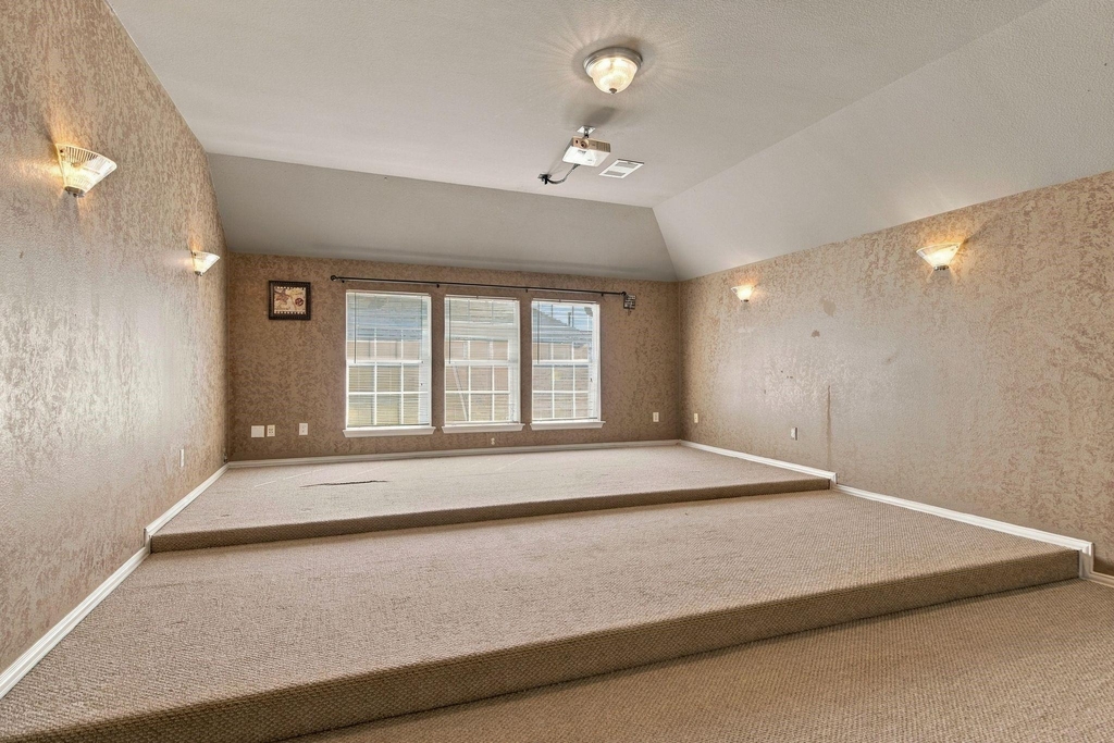 11535 Yoakum Drive - Photo 23