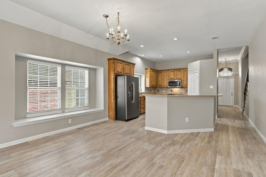 11535 Yoakum Drive - Photo 11