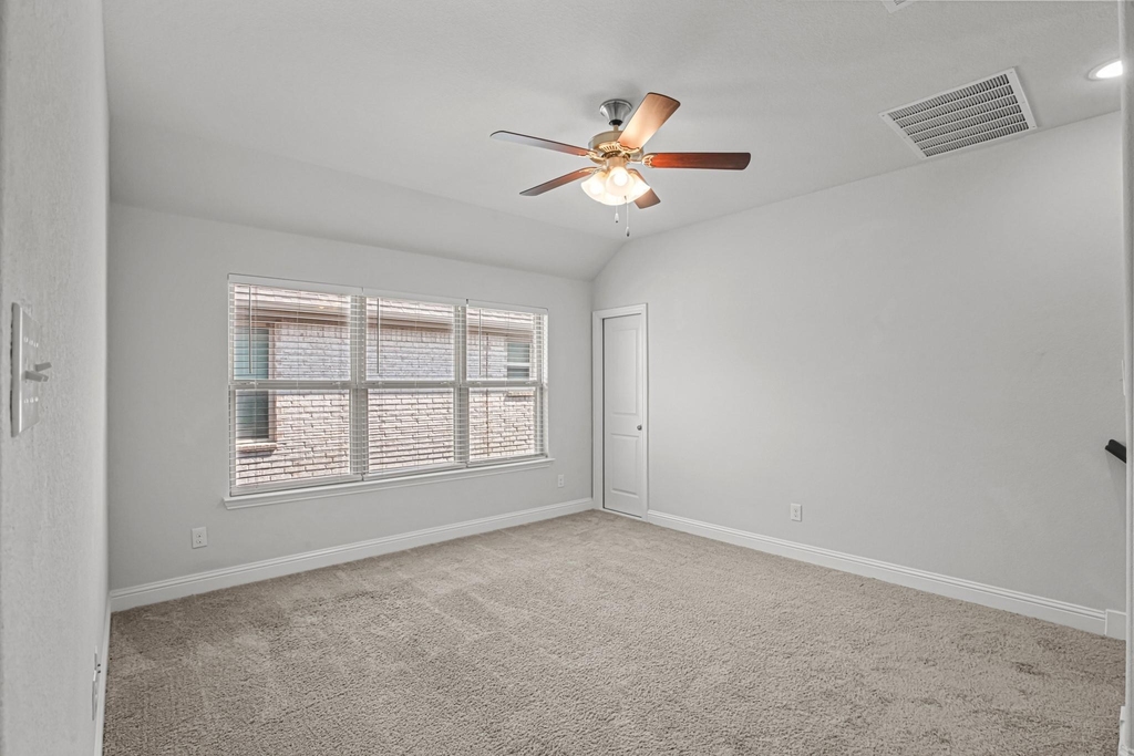 17848 Bottlebrush Drive - Photo 21