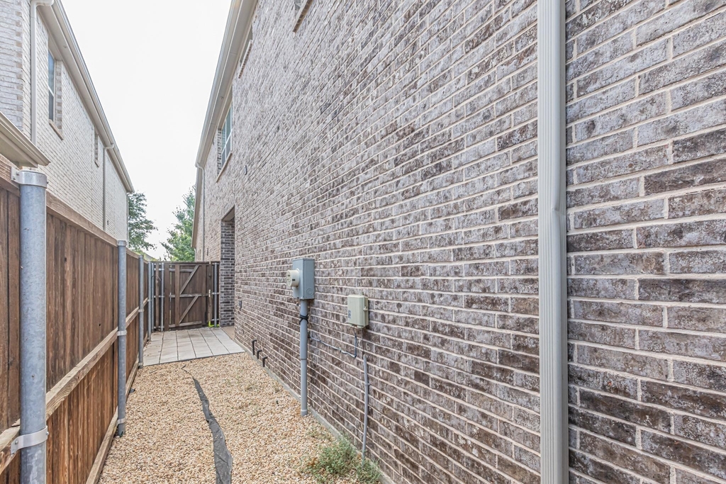 17848 Bottlebrush Drive - Photo 31