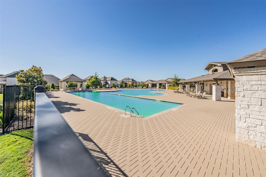17848 Bottlebrush Drive - Photo 33