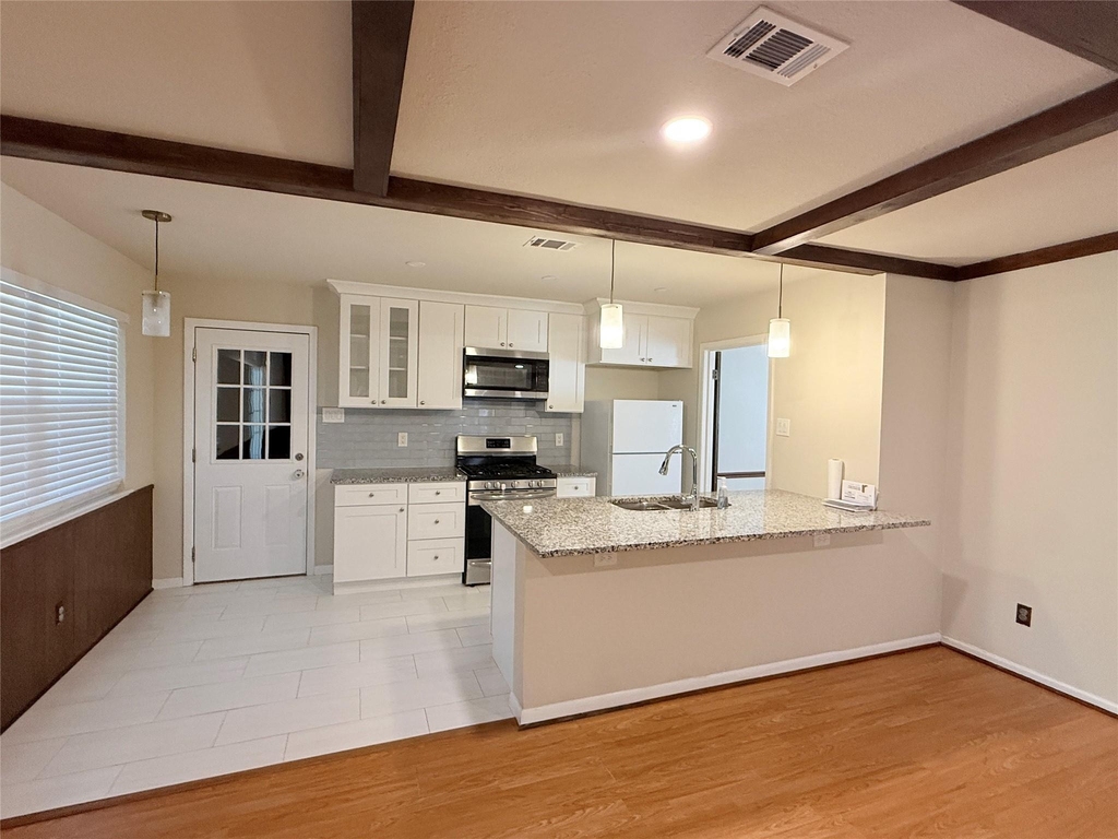 3467 Goldendale Drive - Photo 4