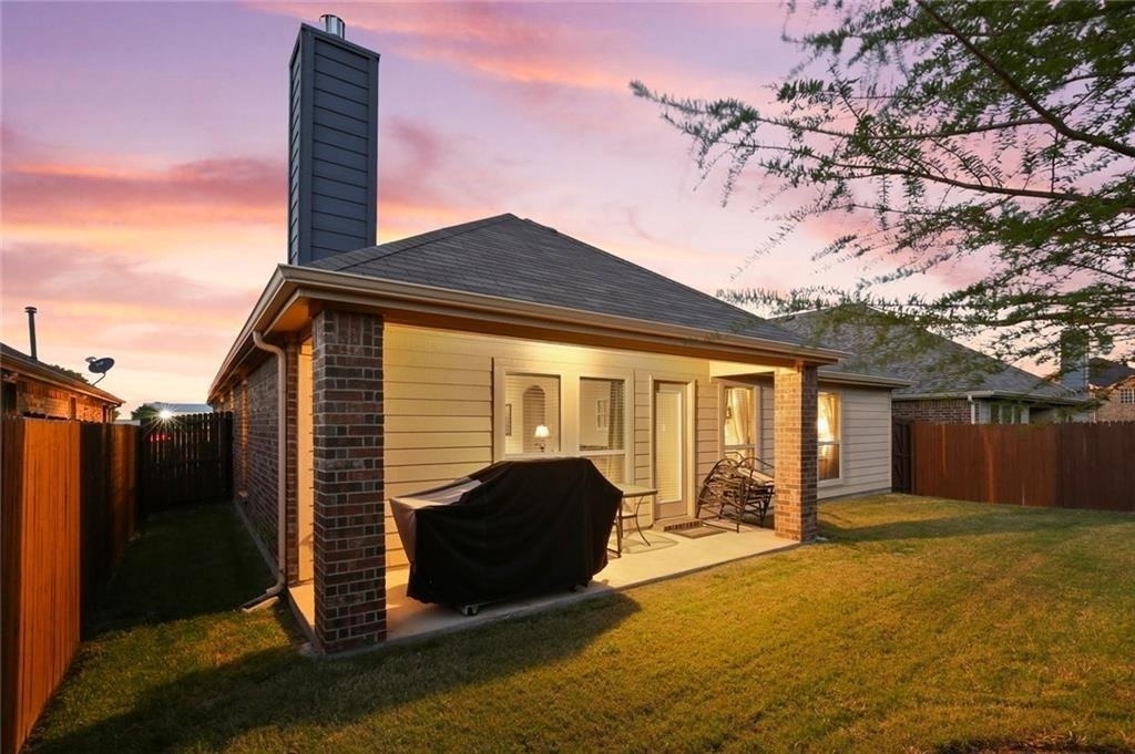 9609 Sand Trap Drive - Photo 4