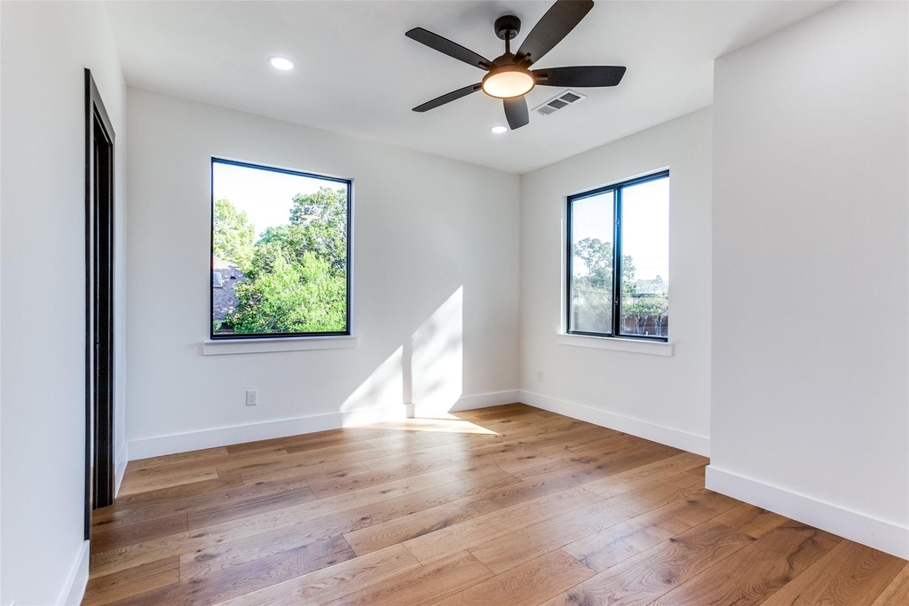 10923 Marsh Lane - Photo 28