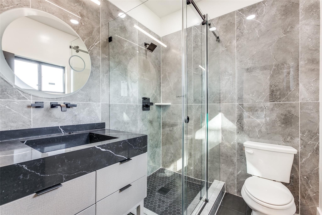 10923 Marsh Lane - Photo 25