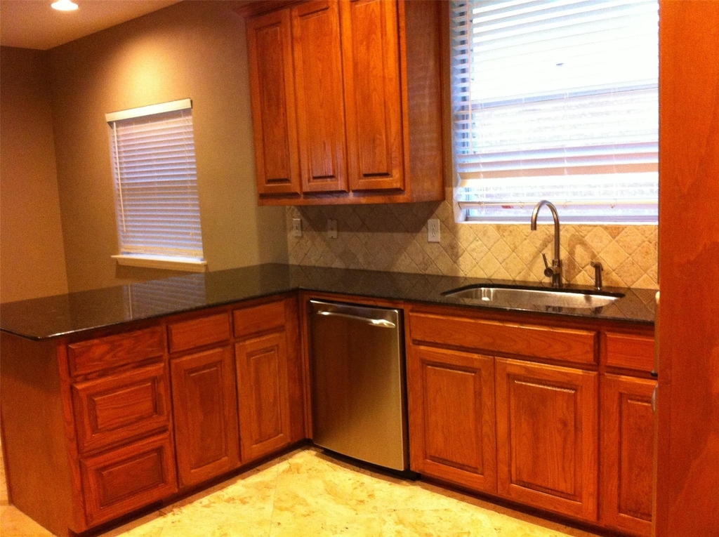 2517 Glen Morris Road - Photo 10