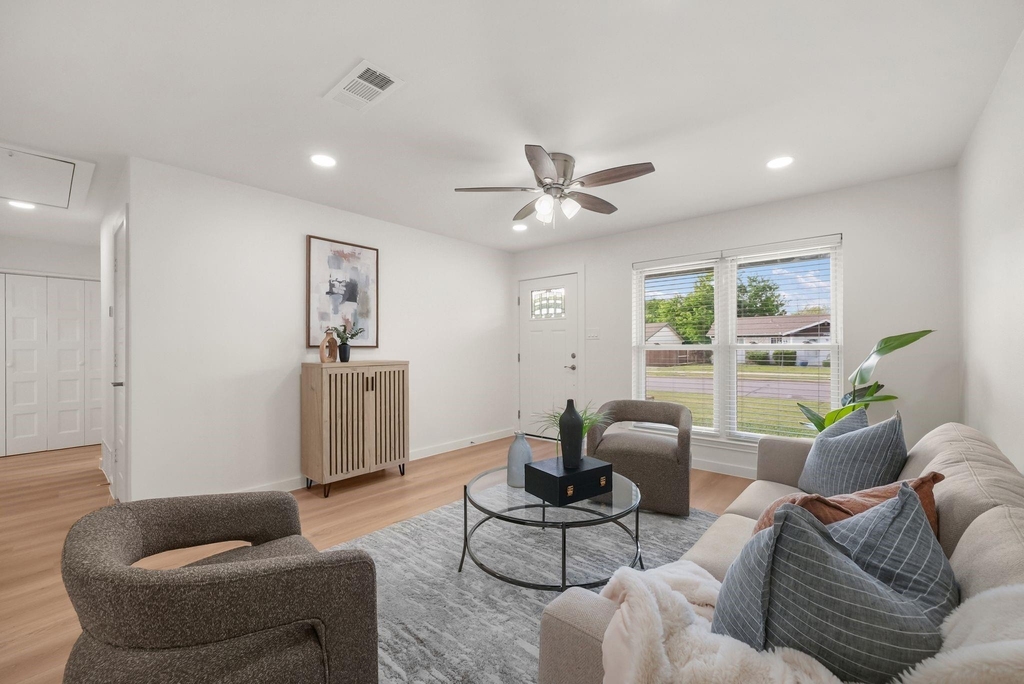 5905 Saramac Drive - Photo 6