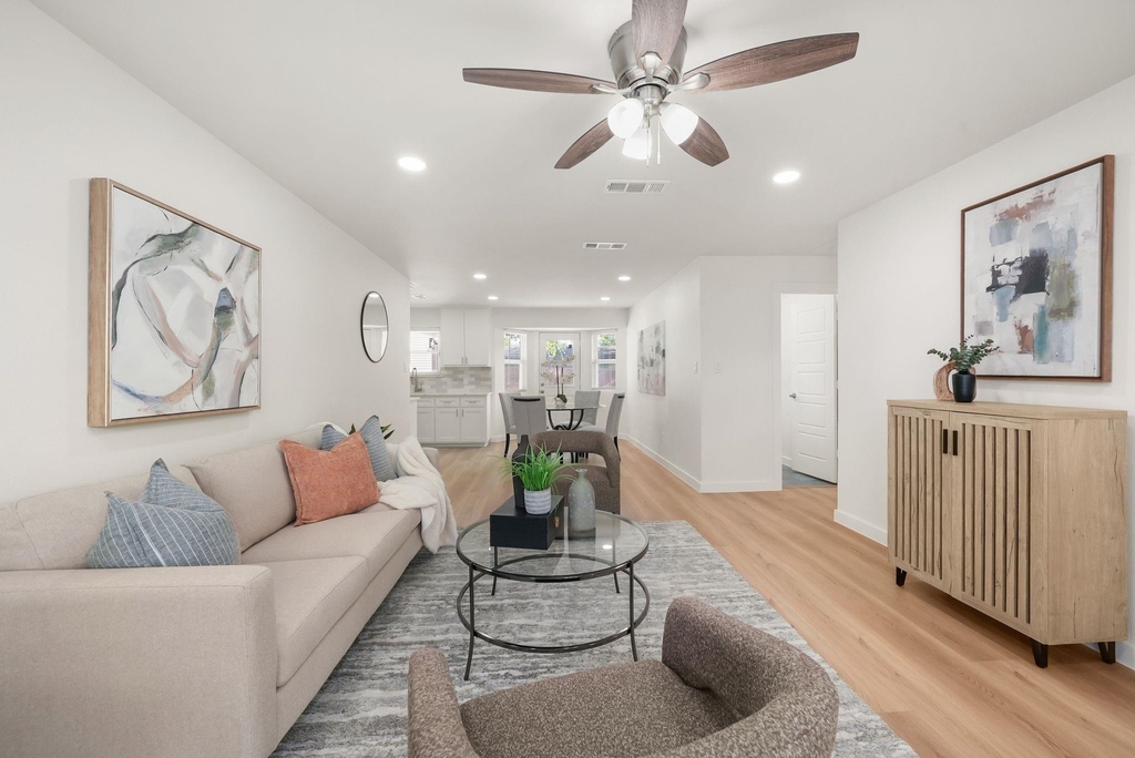 5905 Saramac Drive - Photo 3