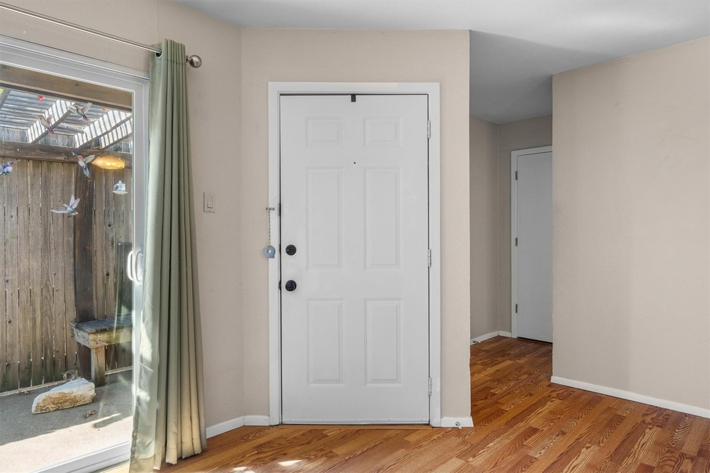 726 Michol Street - Photo 3