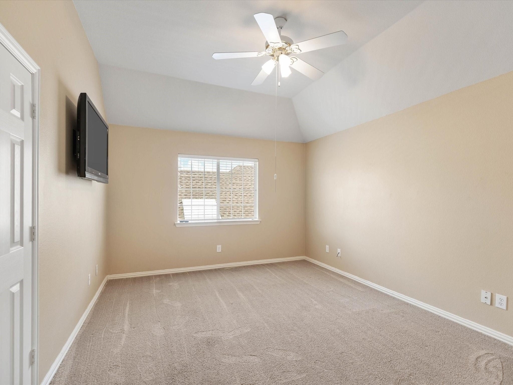 8129 Springmoss Drive - Photo 26